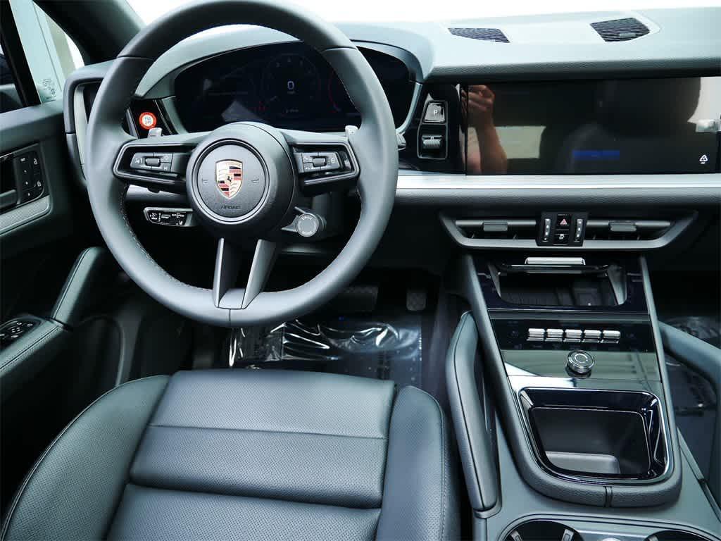 new 2025 Porsche Cayenne car, priced at $106,205