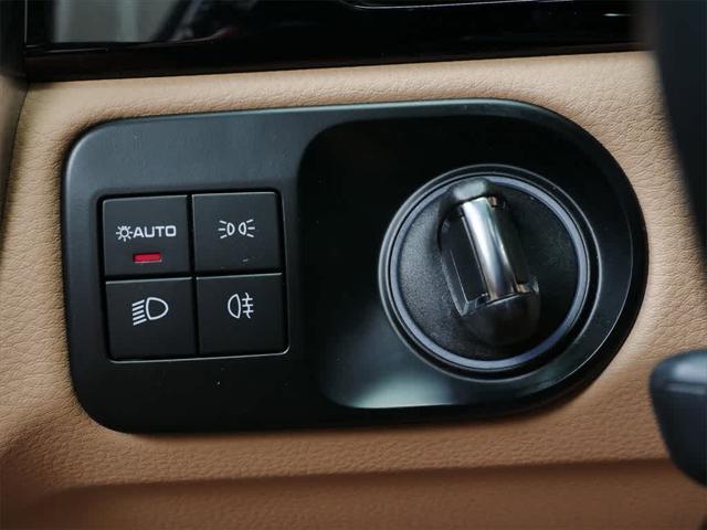 used 2022 Porsche Cayenne car, priced at $62,990
