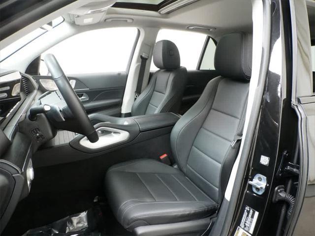 used 2024 Mercedes-Benz GLE 450 car, priced at $70,990