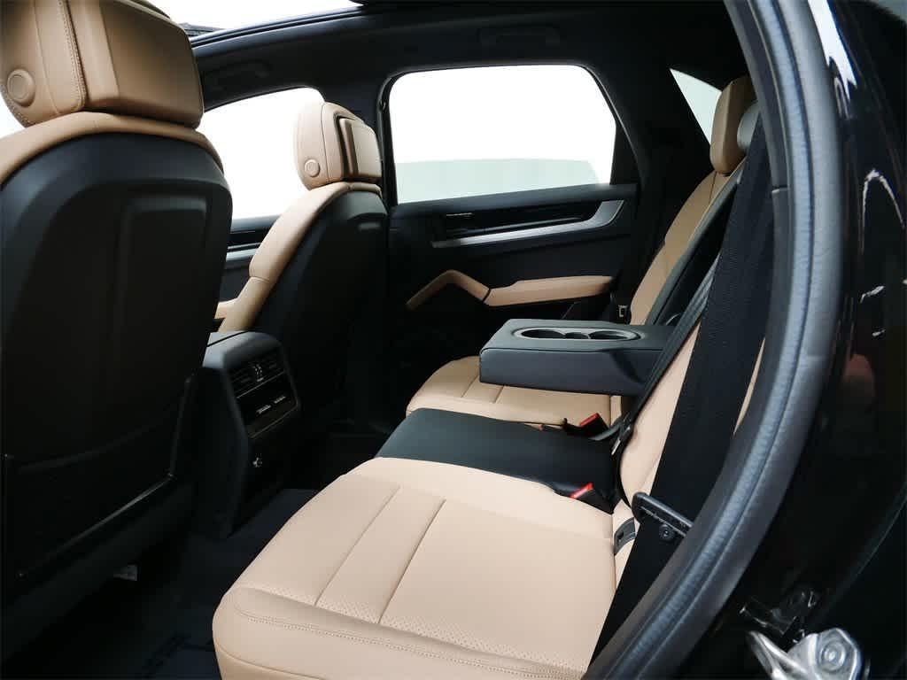 new 2025 Porsche Cayenne car, priced at $100,935
