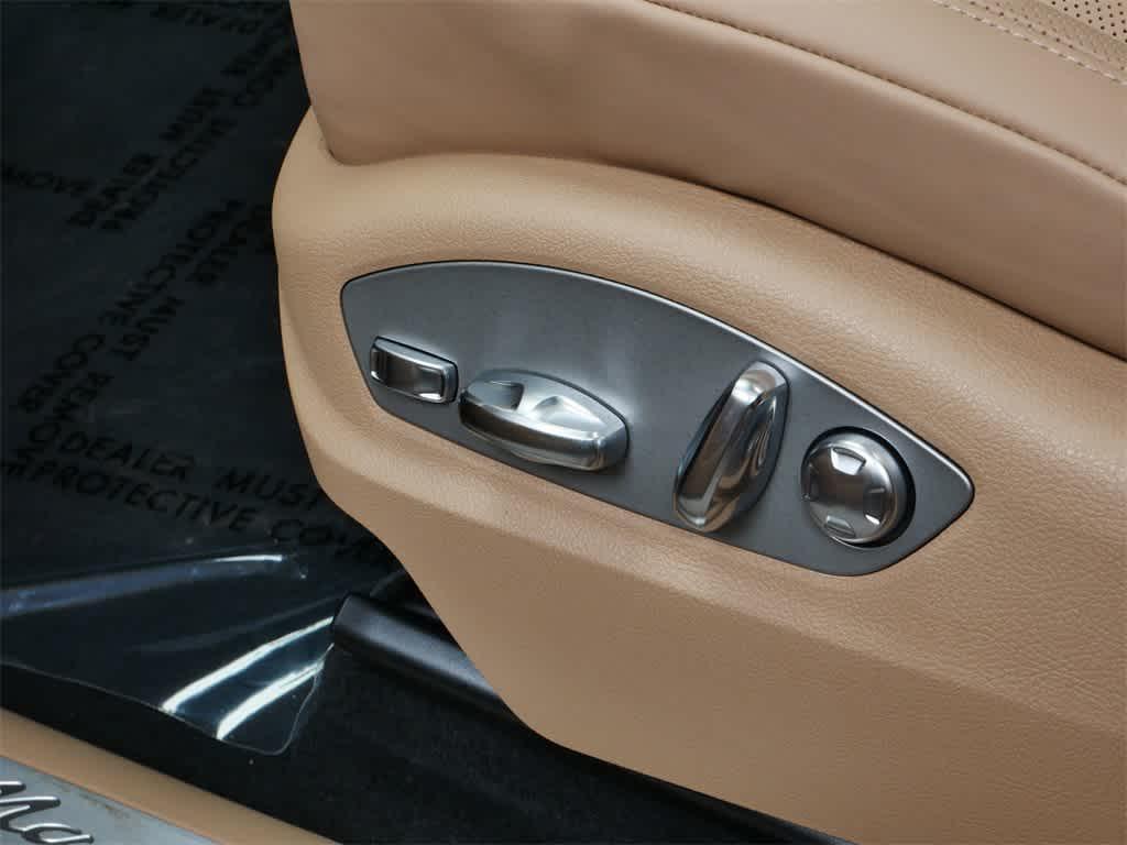 new 2025 Porsche Macan car, priced at $95,225