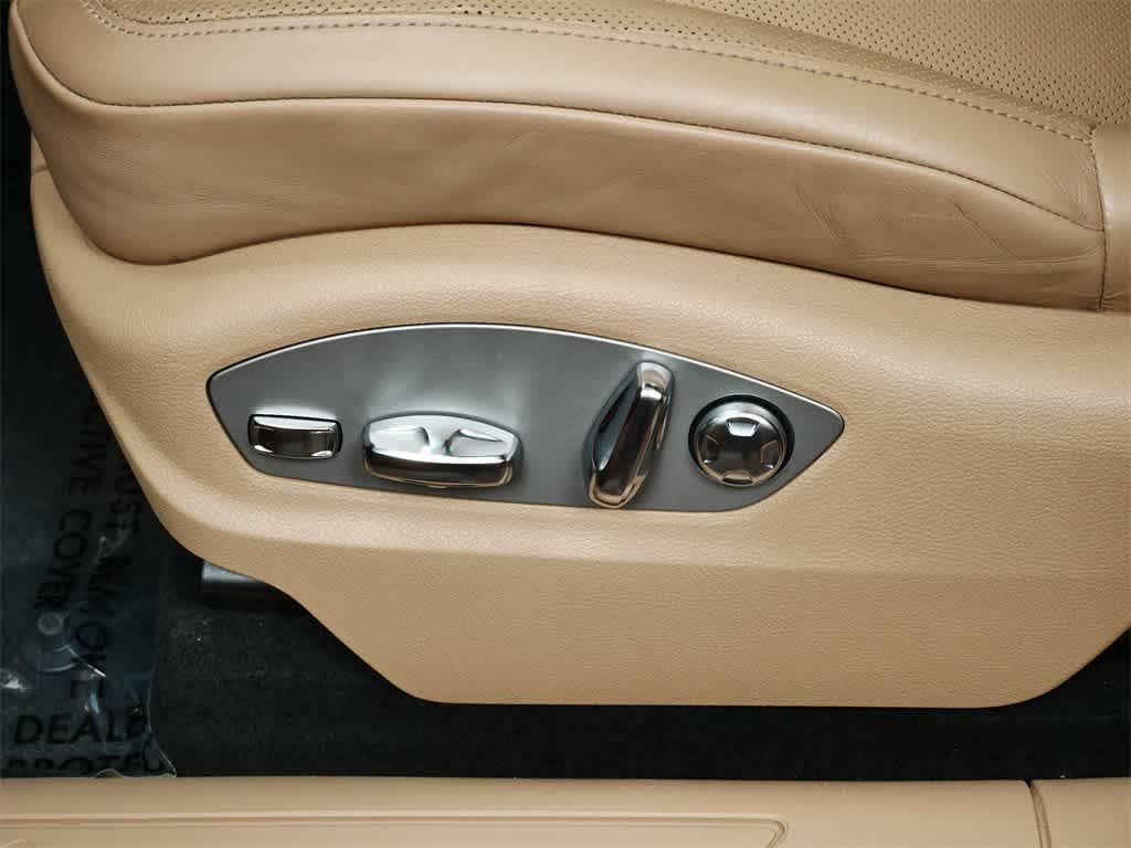 used 2022 Porsche Macan car, priced at $45,990