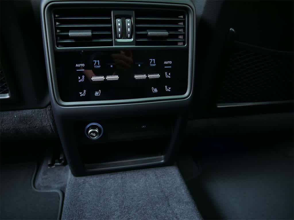 new 2025 Porsche Cayenne car, priced at $138,495