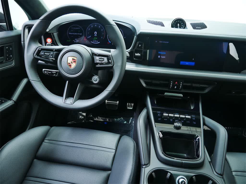 new 2025 Porsche Cayenne car, priced at $138,495