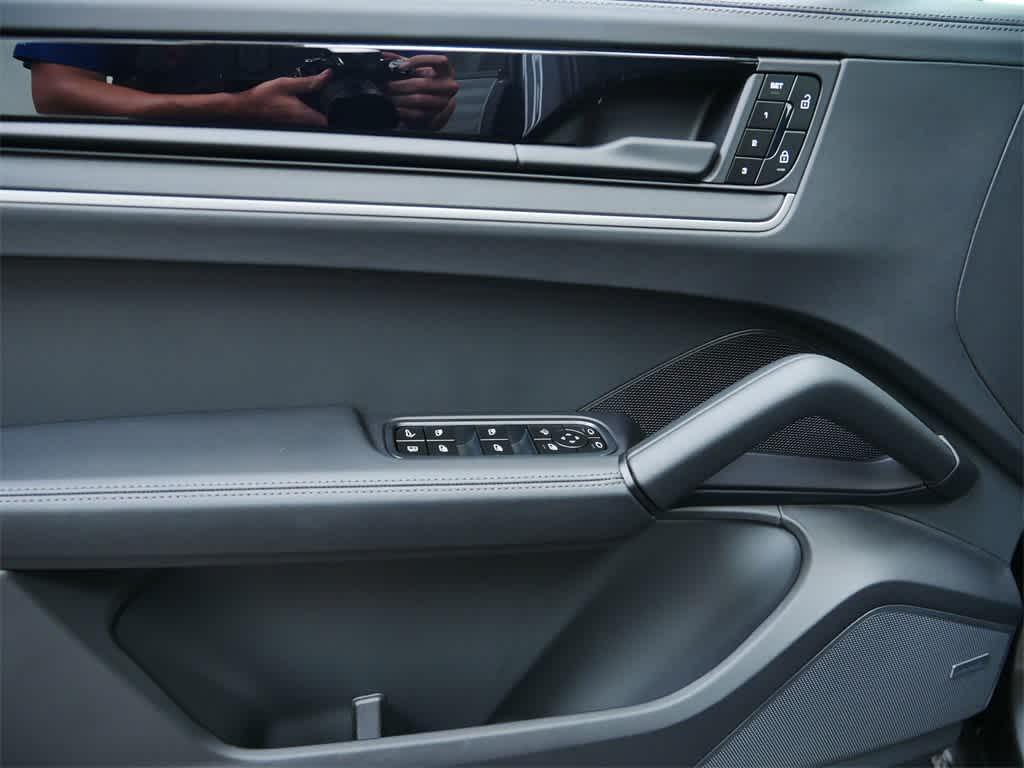 new 2025 Porsche Cayenne car, priced at $138,495