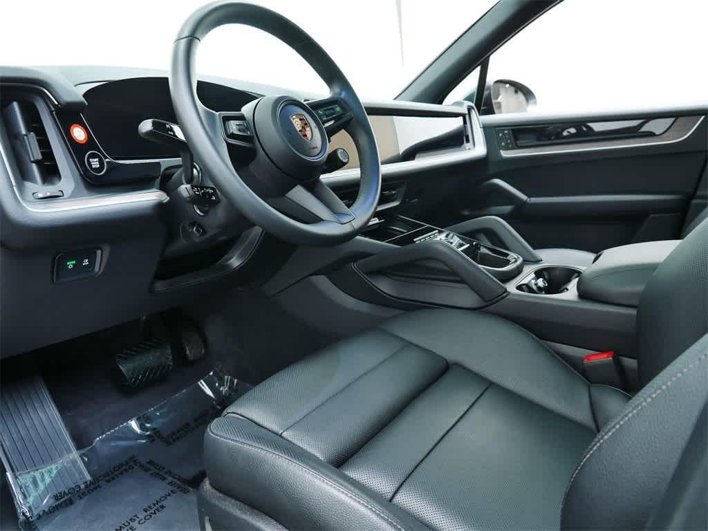 used 2025 Porsche Cayenne car, priced at $91,685