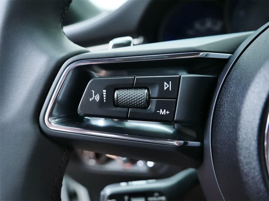 new 2025 Porsche Macan car, priced at $91,925
