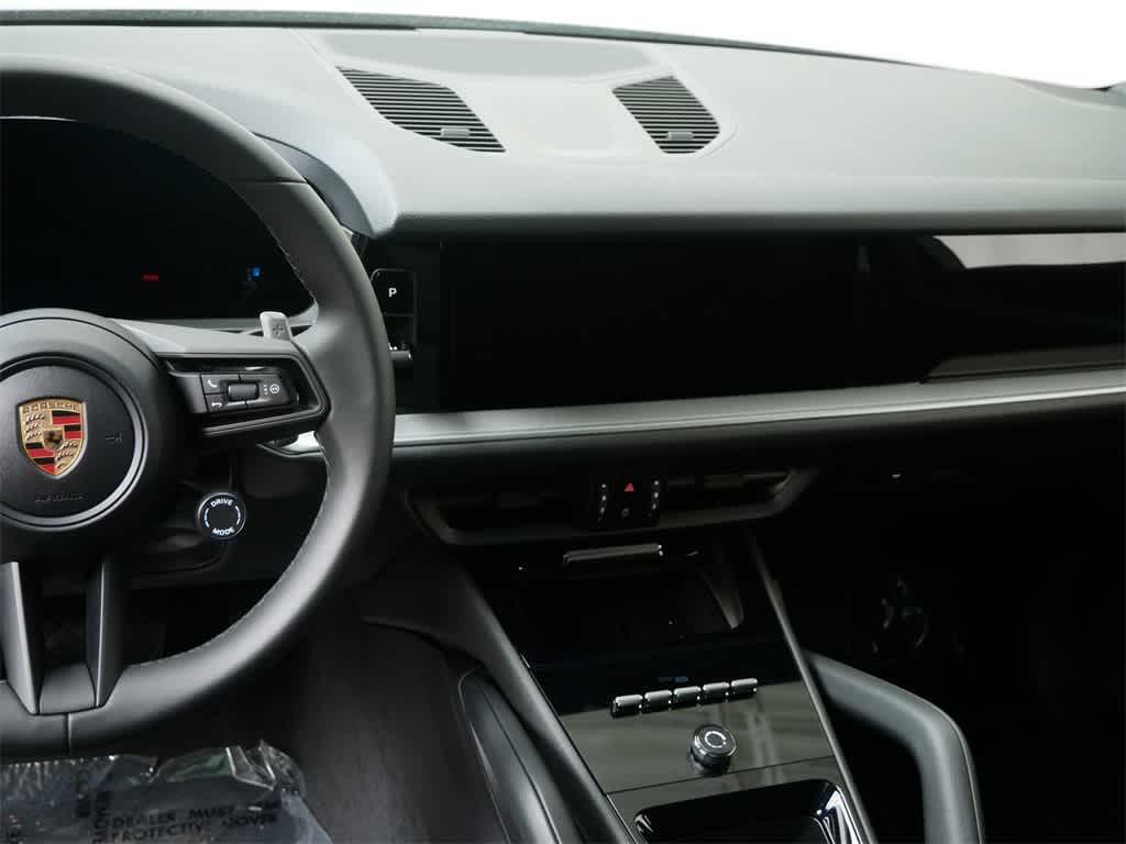 used 2024 Porsche Cayenne car