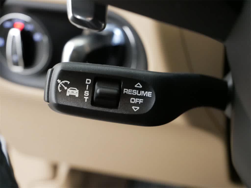 new 2025 Porsche Macan car, priced at $75,765