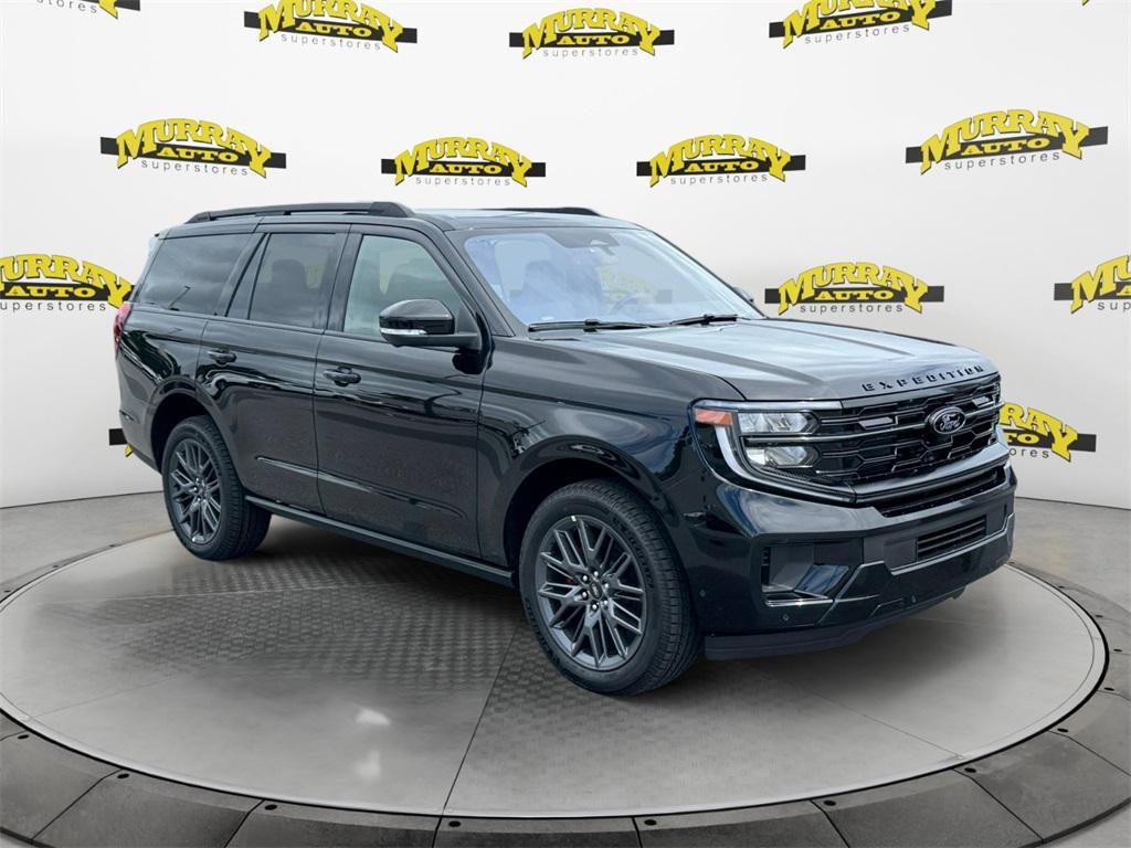 new 2025 Ford Expedition car, priced at $81,490