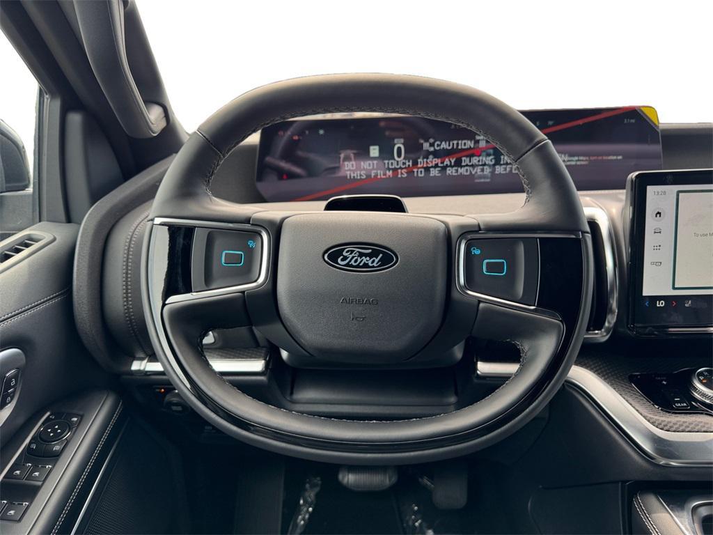 new 2025 Ford Expedition car, priced at $81,490