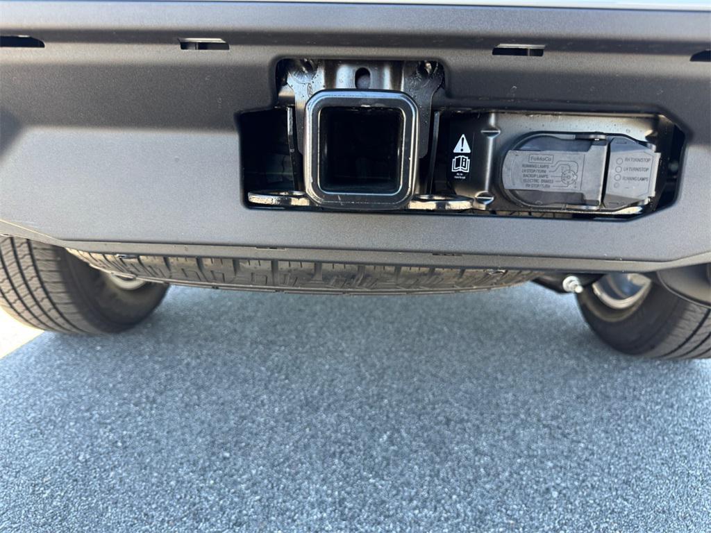 new 2025 Ford Expedition car, priced at $69,785