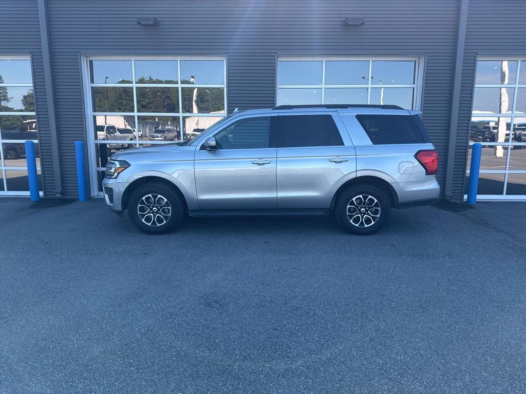 used 2024 Ford Expedition car, priced at $43,999