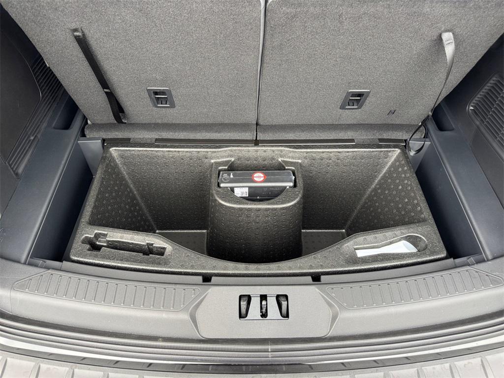 new 2026 Ford Explorer car, priced at $42,480