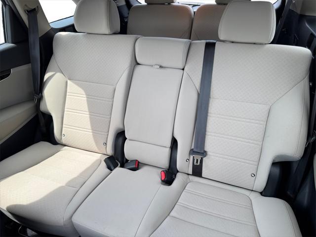 used 2019 Kia Sorento car, priced at $18,246