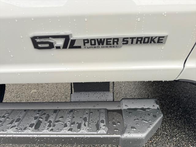 new 2025 Ford F-250 car, priced at $89,360
