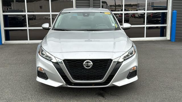 used 2022 Nissan Altima car, priced at $18,999