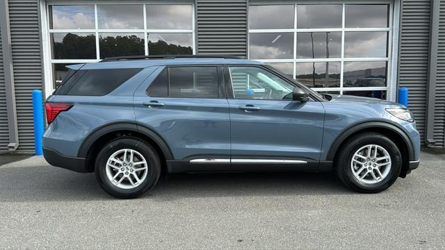 new 2025 Ford Explorer car, priced at $41,388