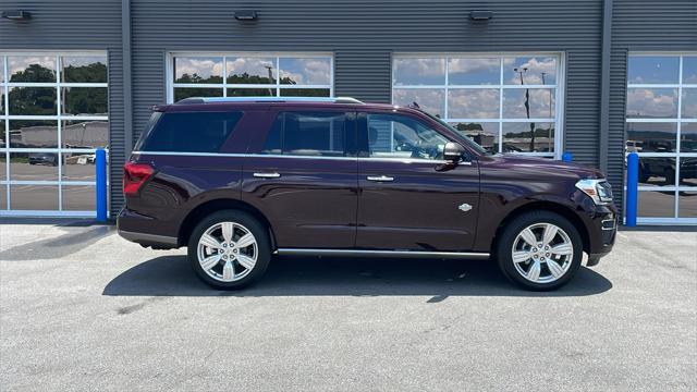 new 2024 Ford Expedition car, priced at $70,916