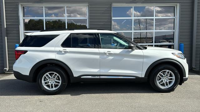 new 2025 Ford Explorer car, priced at $44,205