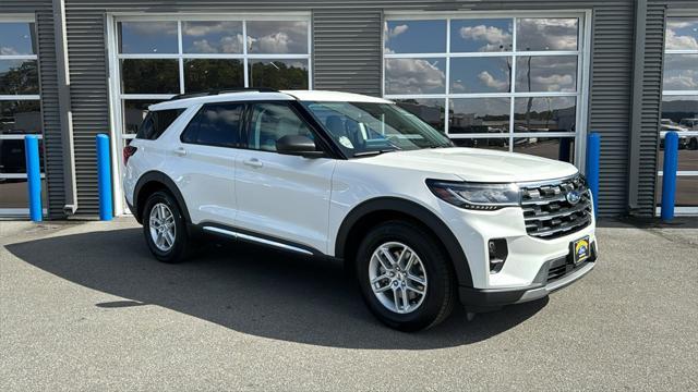 new 2025 Ford Explorer car, priced at $44,205