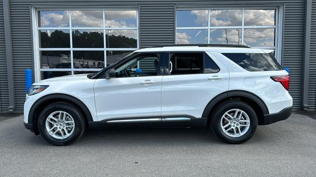 new 2025 Ford Explorer car, priced at $44,205