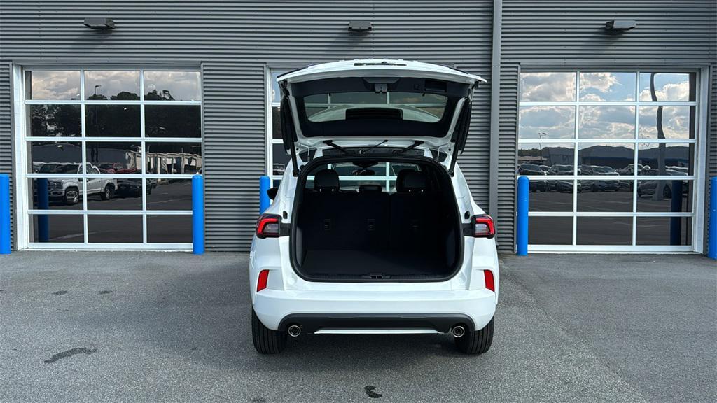 new 2024 Ford Escape car, priced at $30,079