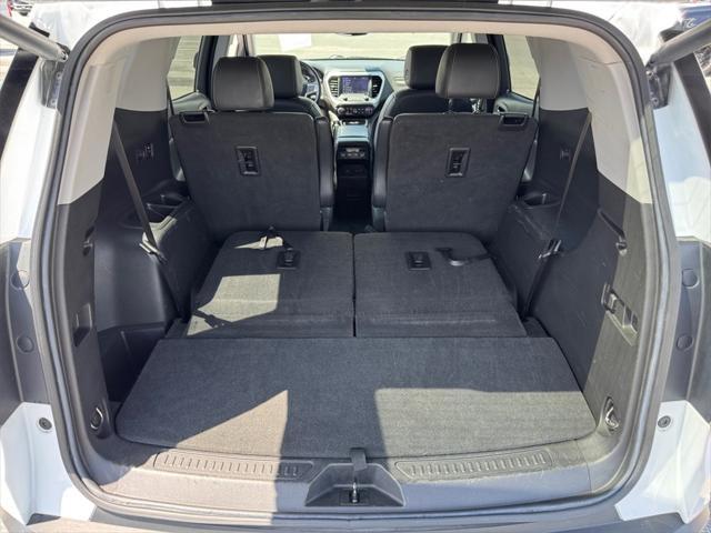 used 2023 GMC Acadia car, priced at $29,999