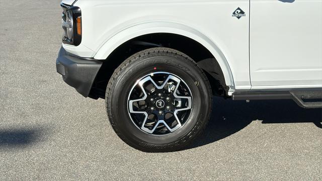 new 2024 Ford Bronco car, priced at $52,720