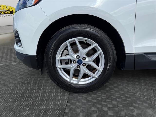 used 2022 Ford Edge car, priced at $22,999