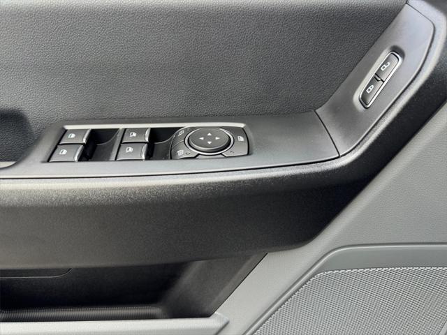 new 2025 Ford F-250 car, priced at $64,610