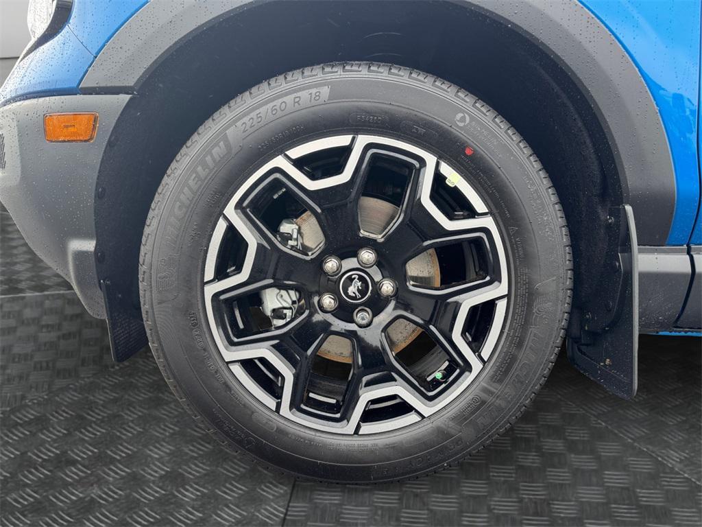 new 2025 Ford Bronco Sport car, priced at $38,939