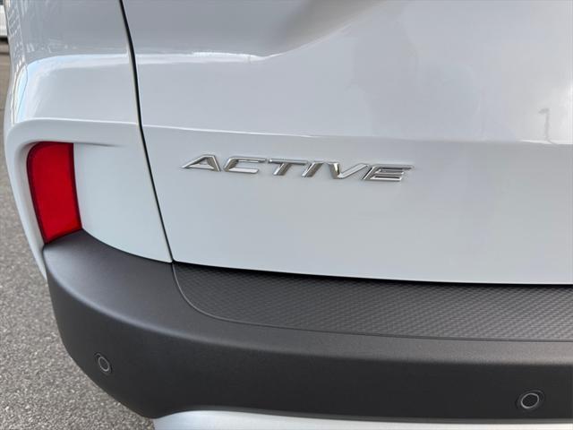 new 2025 Ford Escape car, priced at $31,570