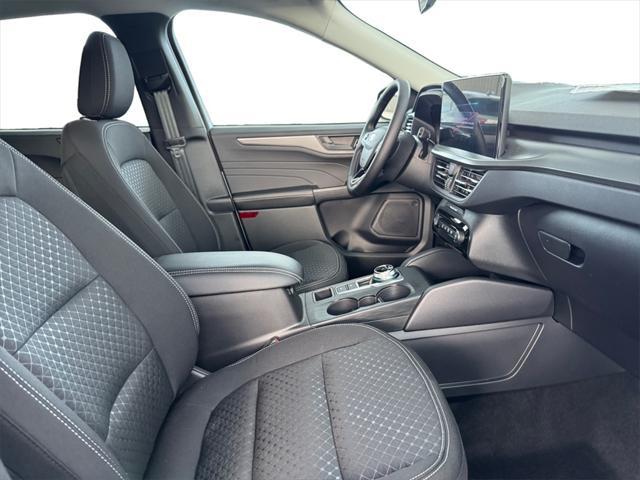 new 2025 Ford Escape car, priced at $31,570