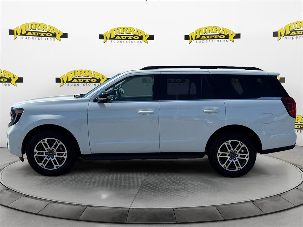 new 2025 Ford Expedition car, priced at $73,670
