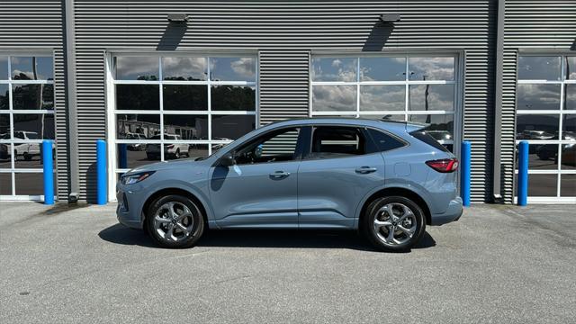 new 2024 Ford Escape car, priced at $30,500