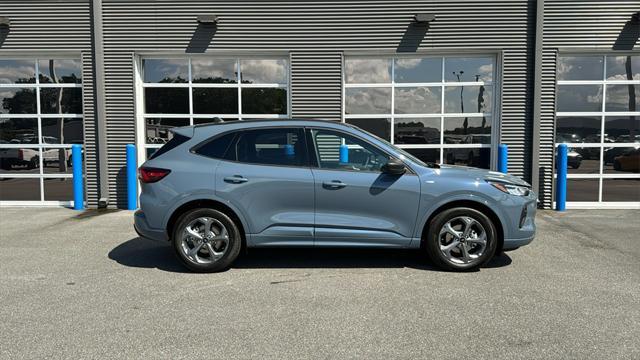 new 2024 Ford Escape car, priced at $30,500