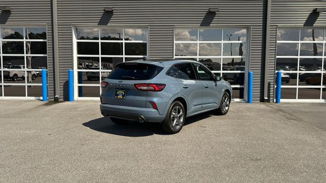 new 2024 Ford Escape car, priced at $30,500