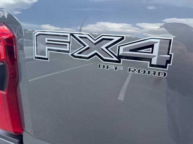 new 2025 Ford F-250 car, priced at $80,055