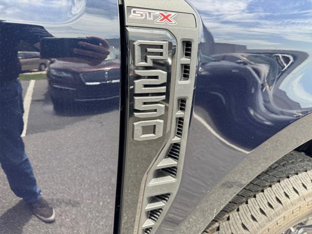 new 2025 Ford F-250 car, priced at $71,890