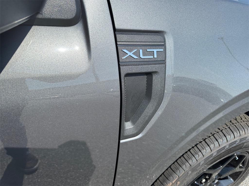 new 2025 Ford Maverick car, priced at $34,580