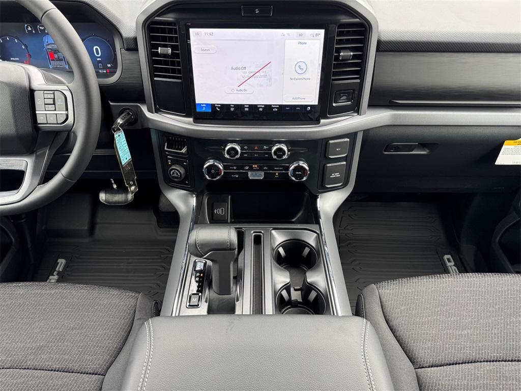 new 2025 Ford F-150 car, priced at $59,006
