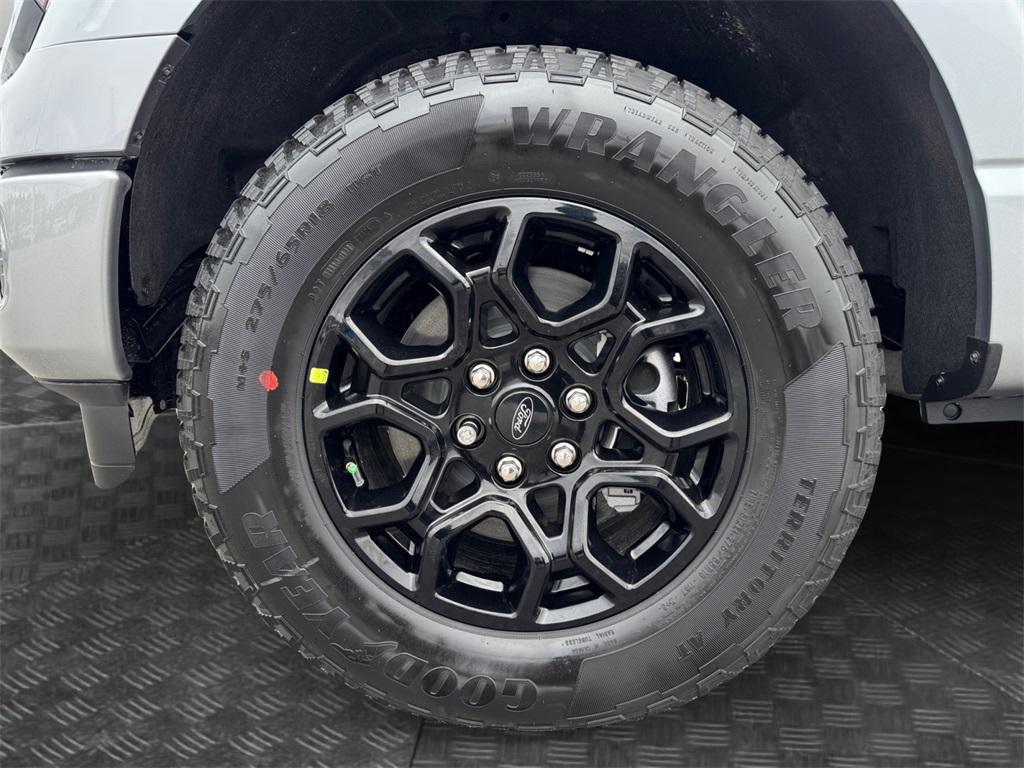 new 2025 Ford F-150 car, priced at $59,006