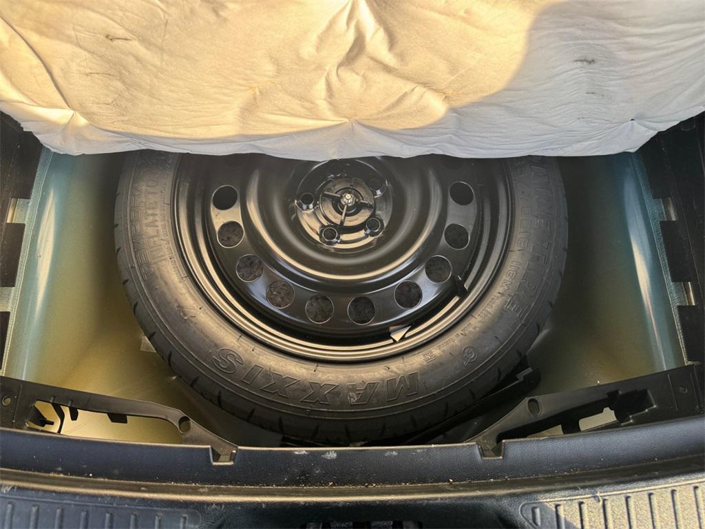 used 2022 Ford Explorer car, priced at $24,999