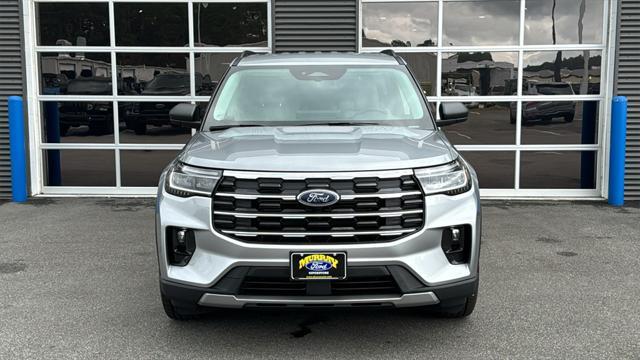 new 2025 Ford Explorer car, priced at $43,370