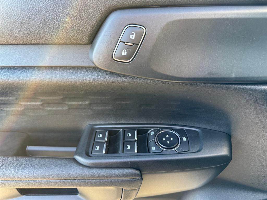 new 2025 Ford Ranger car, priced at $33,885