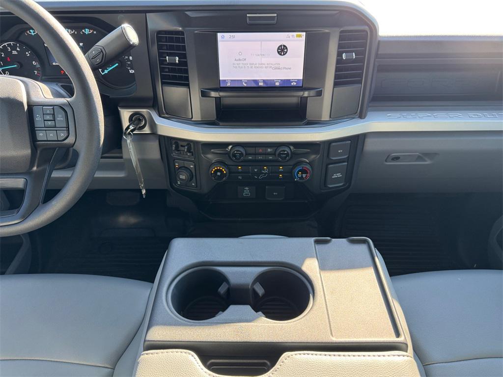 new 2025 Ford F-250 car, priced at $67,100