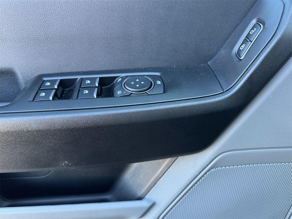 new 2025 Ford F-250 car, priced at $67,100