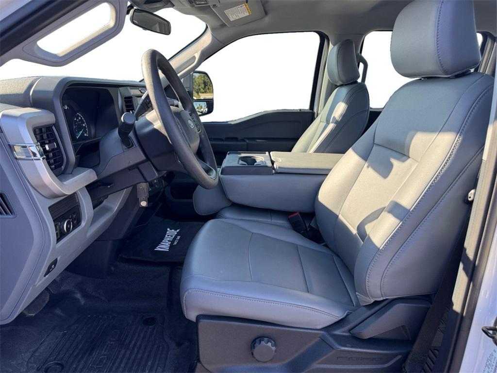 new 2025 Ford F-250 car, priced at $67,100