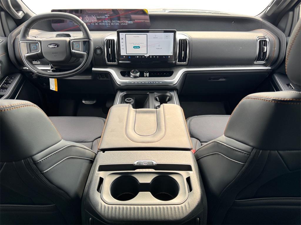 new 2025 Ford Expedition car, priced at $85,685